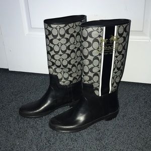 COACH RAIN BOOTS ☔️